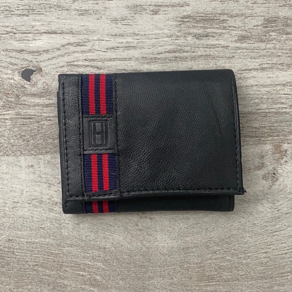 Tommy Hilfiger Other - New Tommy Hilfiger Wallet/Card Holder